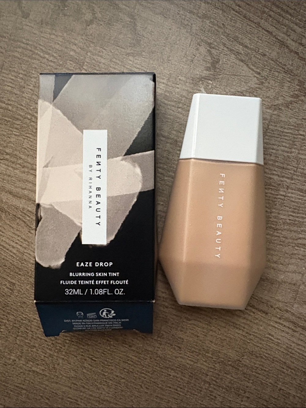 Fenty Beauty Eaze Drop Blurring Skin Tint - Beige